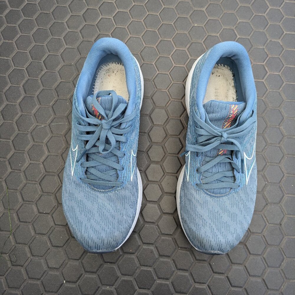 Mizuno Women's Wave Rider 26